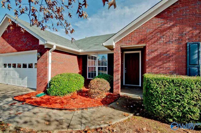 Foto del edificio - 113 Claytor Ln