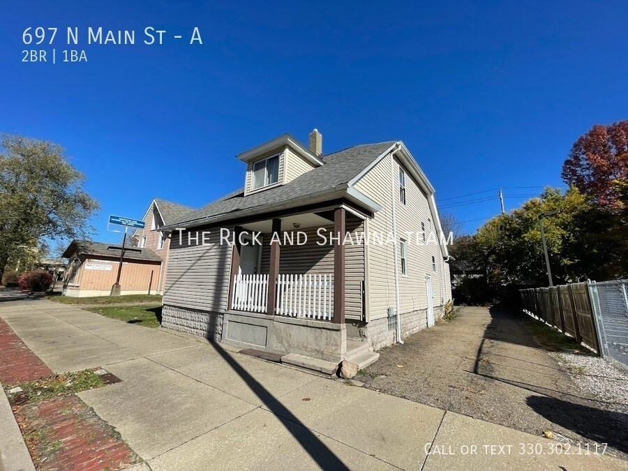 Two bedroom one bathroom apartment for rent Condo for Rent in Akron