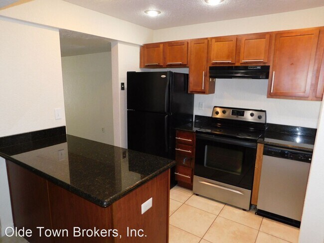 Foto del edificio - 2 br, 1.5 bath House - 1920 S. Conway Rd. #4