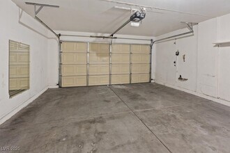Building Photo - 1676 Victor Hugo Ln