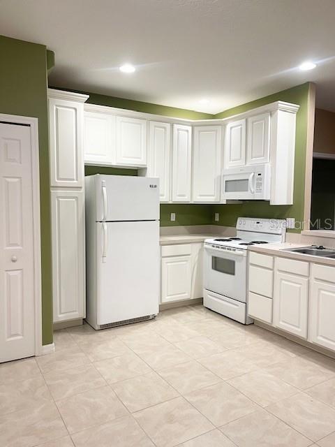 Building Photo - 6012 Parkside Meadow Dr