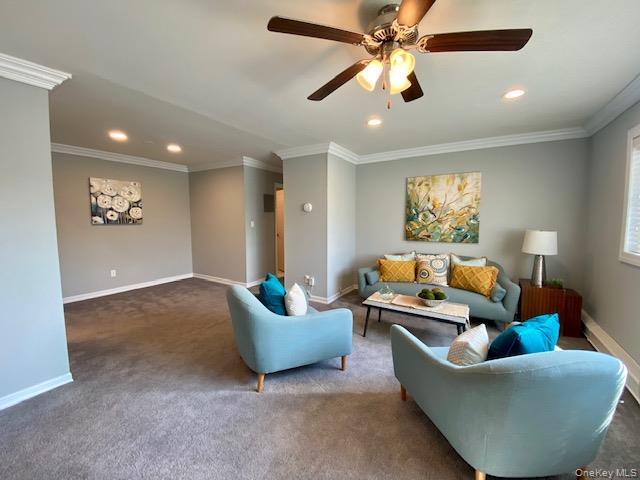 Foto del edificio - 323 Brook Ave