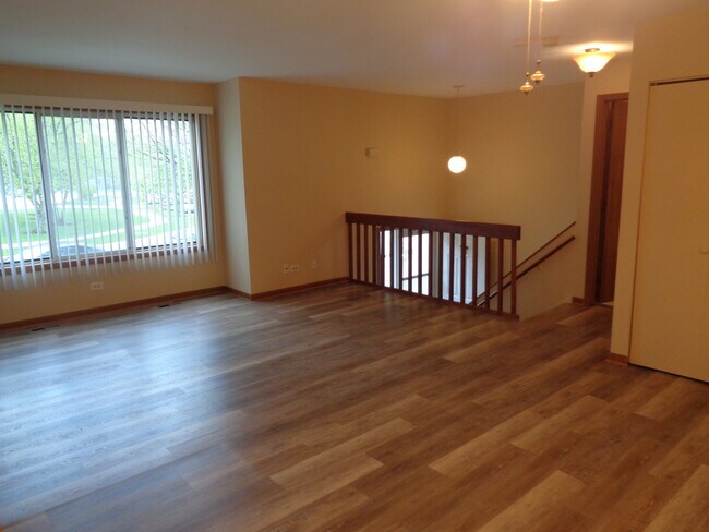 Foto del edificio - 302 Park Ridge Ln