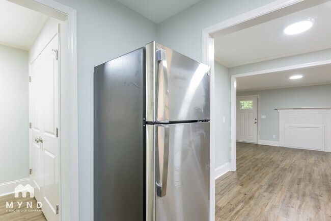 Foto del edificio - 400 Cherry St