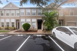 Building Photo - 10114 Farmingdale Pl