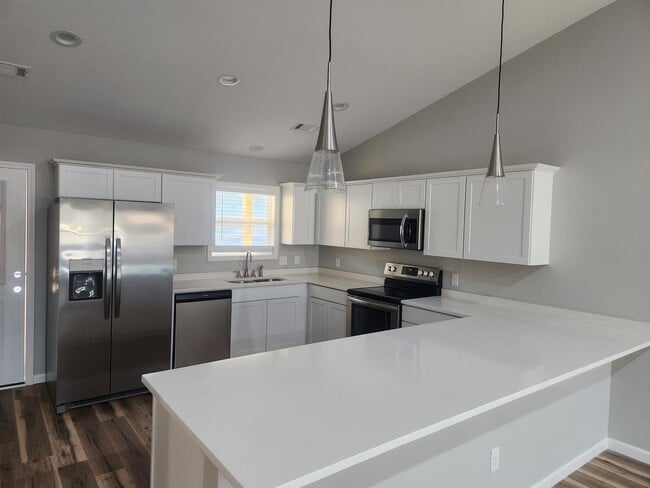 Building Photo - 124 Haymaker Pl