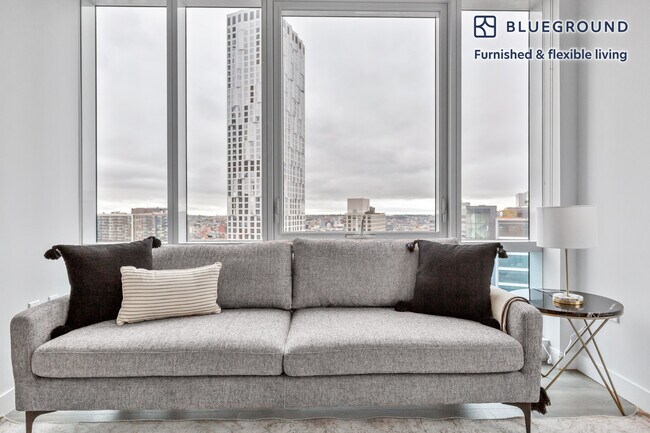 Foto del edificio - 100 Willoughby St