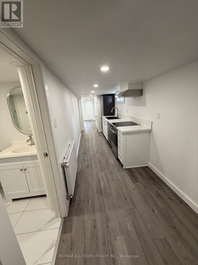 Photo du bâtiment - 92-92 Thirty Ninth St