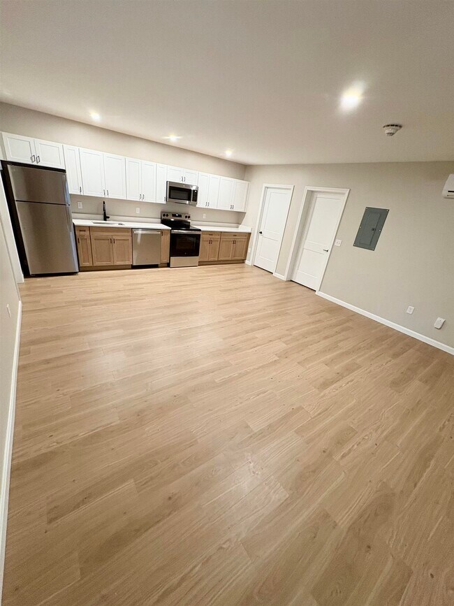 Foto del edificio - 15 Mountain Rd