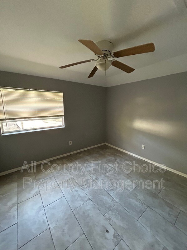 Foto del edificio - 705 6th Ave NE