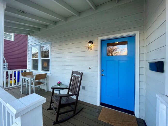 Foto del edificio - Charming 3 Bed 2 Bath Row House - SE King ...