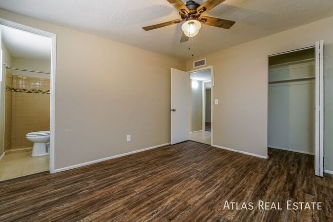 Foto del edificio - 6949 E Casey Pl