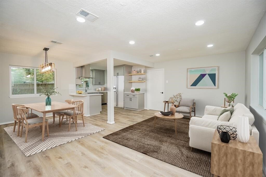 Foto principal - 1941 Heights Dr