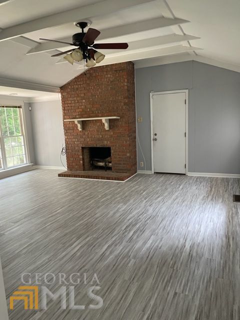 Foto del edificio - 1350 Earle Ct SE