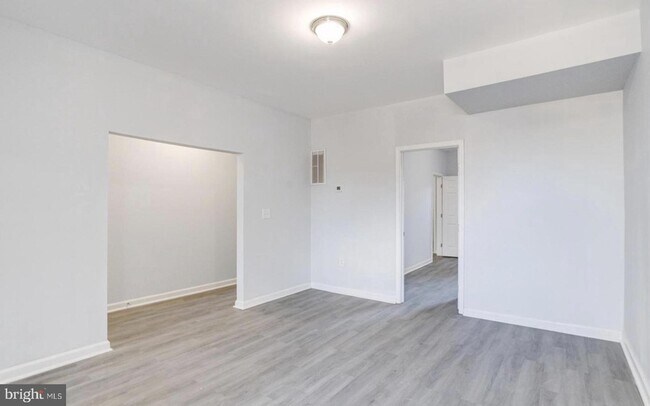 Foto del edificio - 3007 Oakley Ave