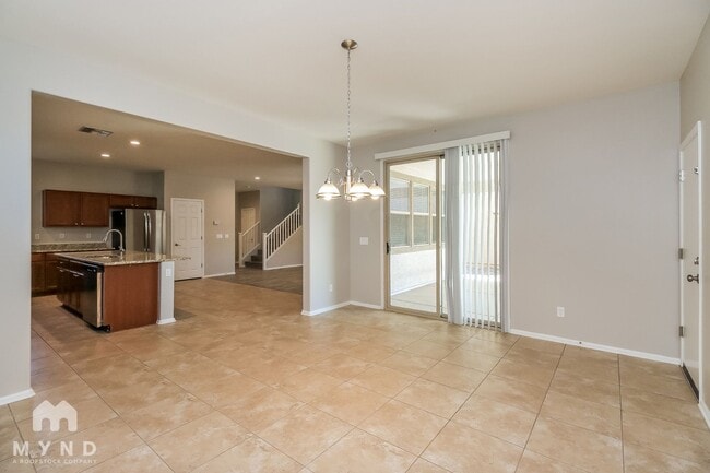 Building Photo - 4079 E Devon Dr