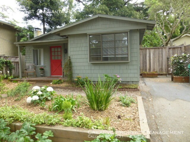 3 Bedroom House In Carmel By The Sea For Rent Primary Photo 3 Bedroom House In Carmel By The Sea