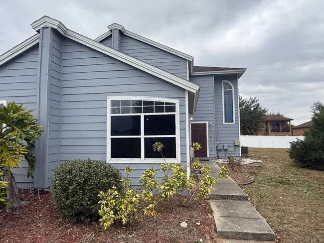 Building Photo - 709 Orchid Dr