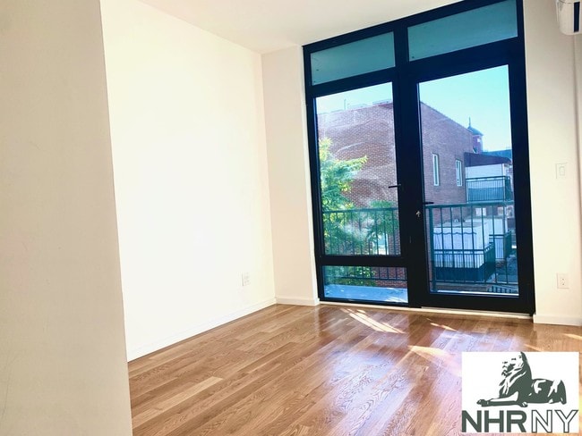 Foto del edificio - 610 Myrtle Avenue