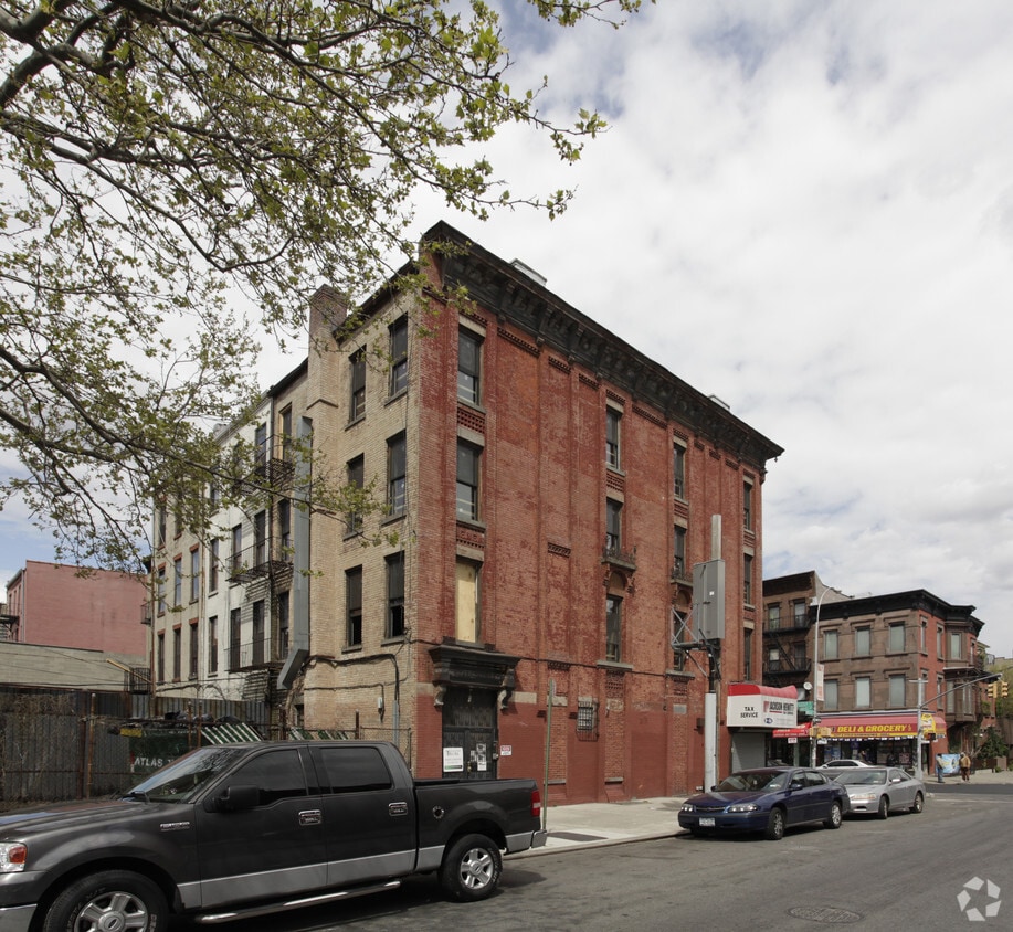 Building Photo - 238 Malcolm X Blvd