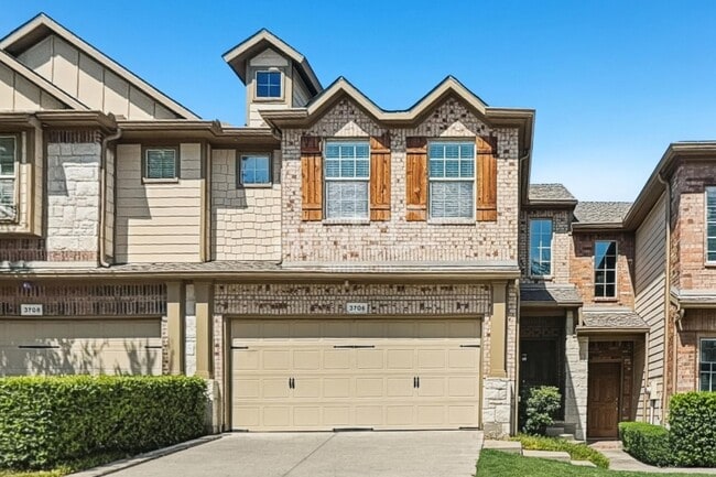 Building Photo - 3706 Boxwood Dr