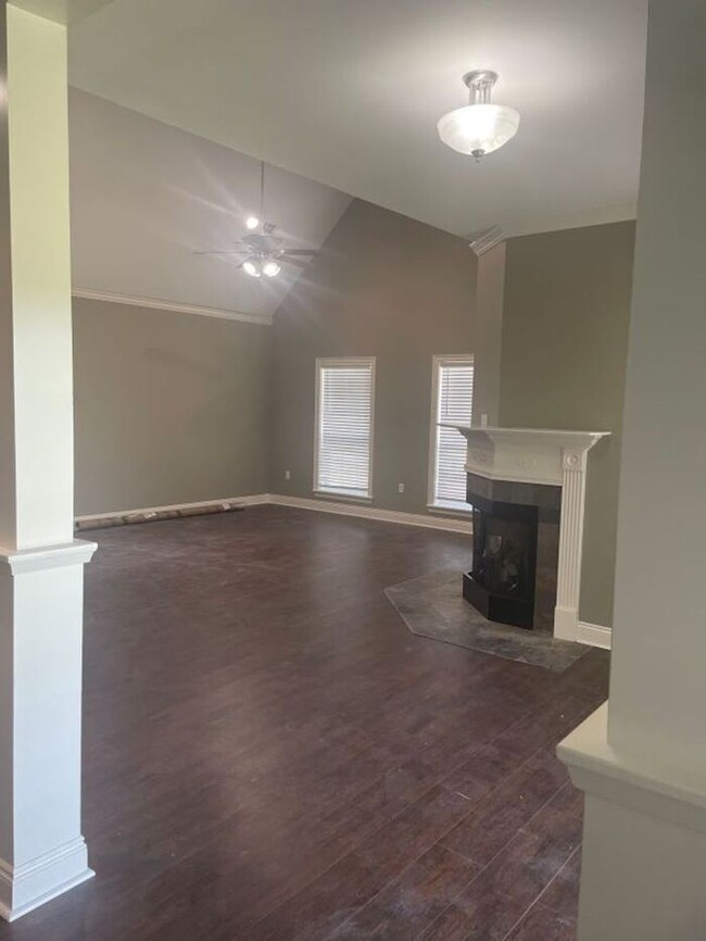 Building Photo - Wooster Executive Home