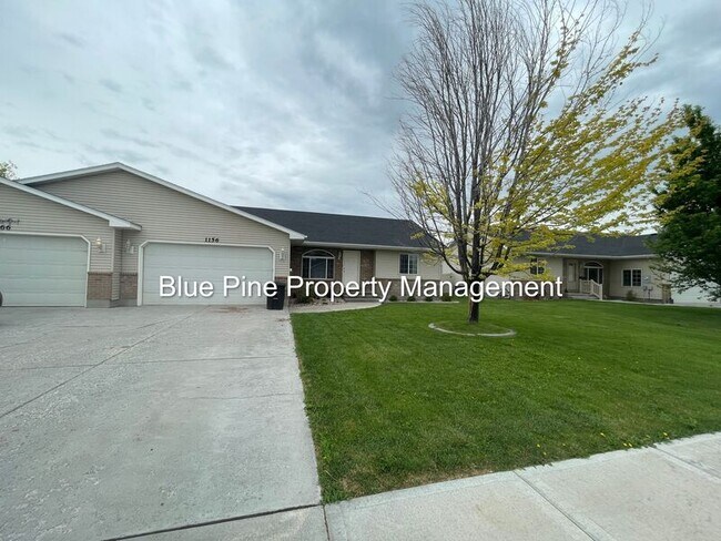 Foto del edificio - 1156 Matchpoint Dr