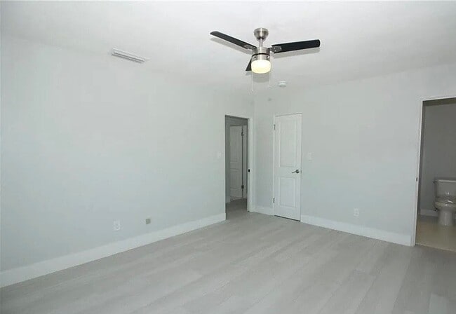 Building Photo - 16077 Garrett Grove Ct