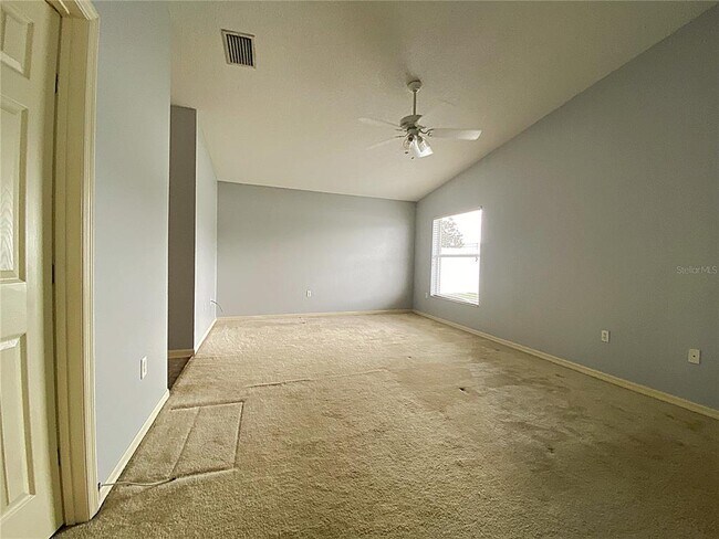 Building Photo - 445 Savanna Pointe St