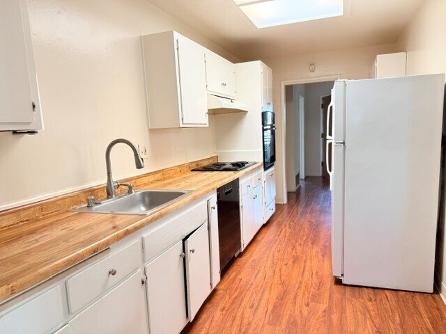 Foto del edificio - 1746 Dewey St