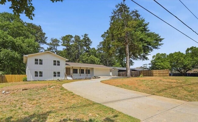 Foto del edificio - 1073 Grayson Pkwy