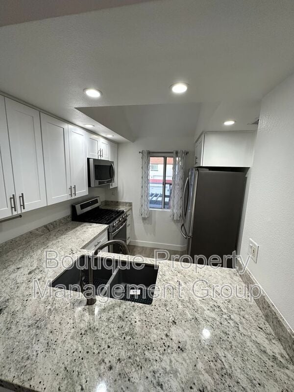 Building Photo - 34 Dianthus