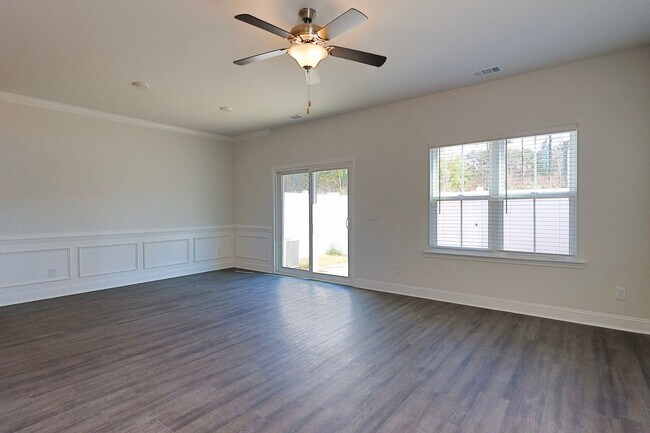 Building Photo - 545 Gov Treutlen Cir