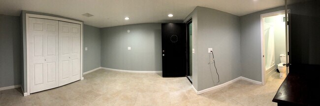Foto del edificio - 6004 Carlton Way