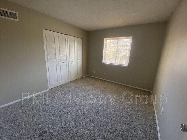 Foto del edificio - 3101 SW Macvicar Ave