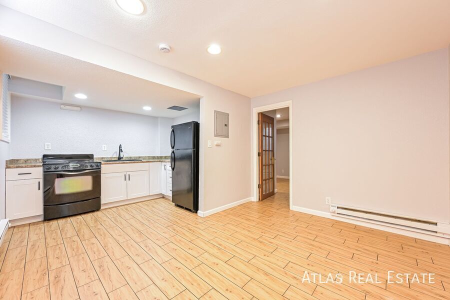 Photo - 1857 W Mosier Place-B
