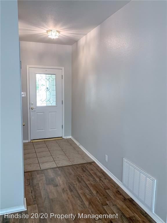 Building Photo - 3 br, 2 bath House - 2609 Glenwood Trail