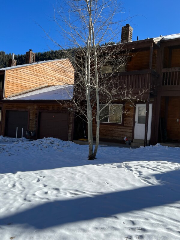 Foto principal - 626 Pines Slope Rd