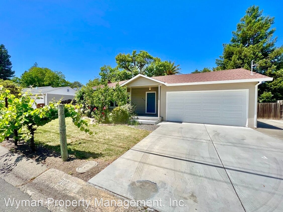 3 br, 1 bath House 2072 Euclid Avenue House for Rent in Napa, CA