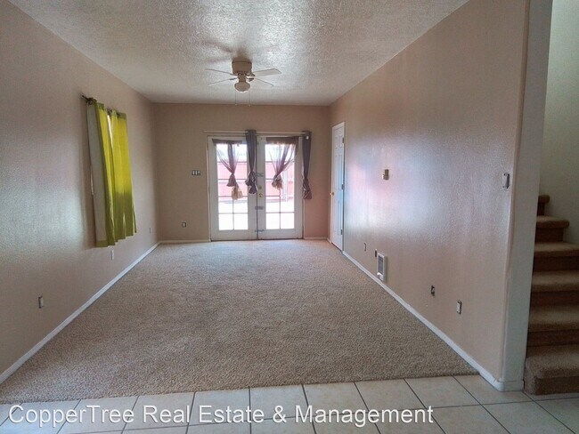 Building Photo - 1 br, 1.5 bath House - 416 Palo Duro  B