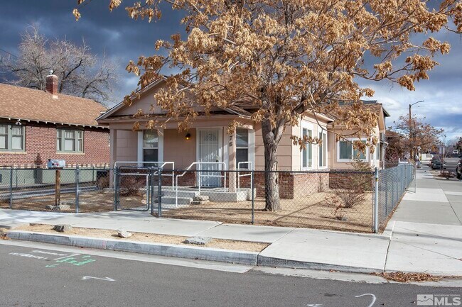 Building Photo - 376 Wheeler Ave