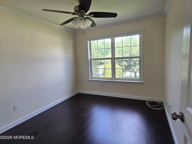 Foto del edificio - 761 Banyan Ct