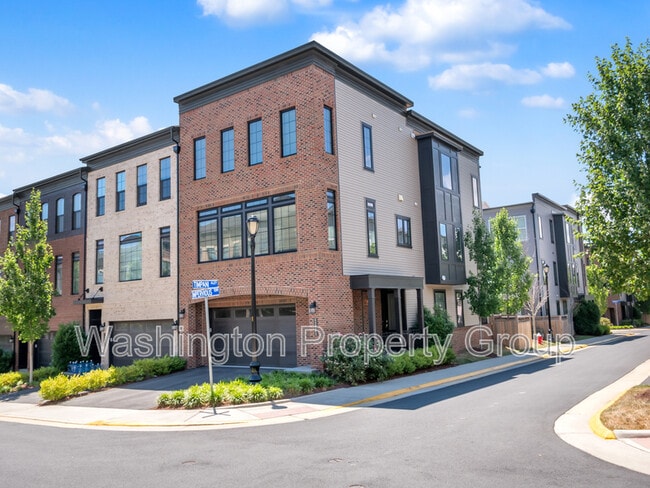 Photo - 42281 Impervious Terrace Townhome