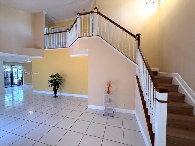 Foto del edificio - 9842 Watermill Cir