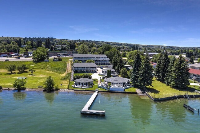 Foto del edificio - Lake Front Rental - Long term and utilities paid
