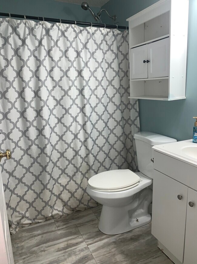 Baño - 23 Lownds Dr