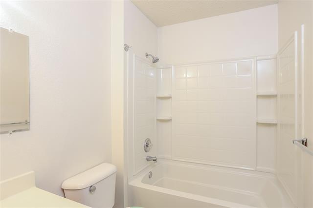 Foto del edificio - 3051 Misty Ridge Ln