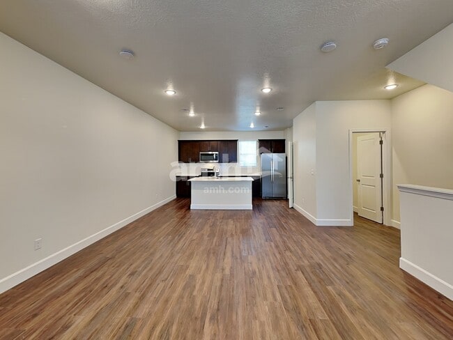 Building Photo - 6014 W Copper Hawk Dr