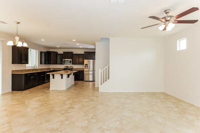 Building Photo - 9210 W Meadow Dr