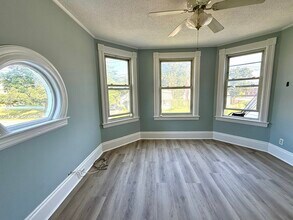 Building Photo - 23 Billerica Rd